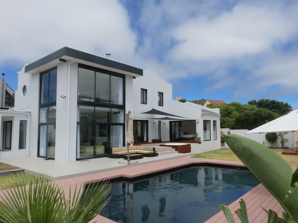 Cape White Villa Crawley المظهر الخارجي الصورة